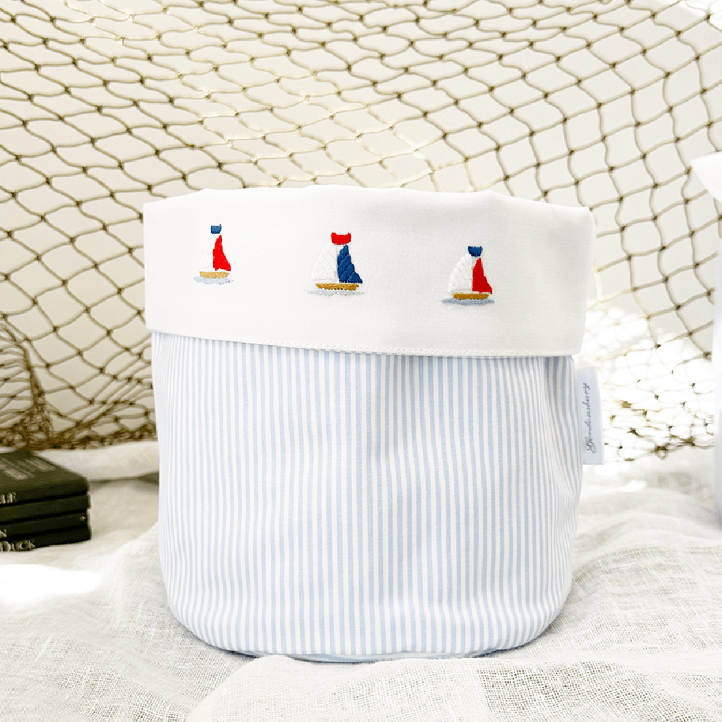 Baby Vanity Holder With Sailboats