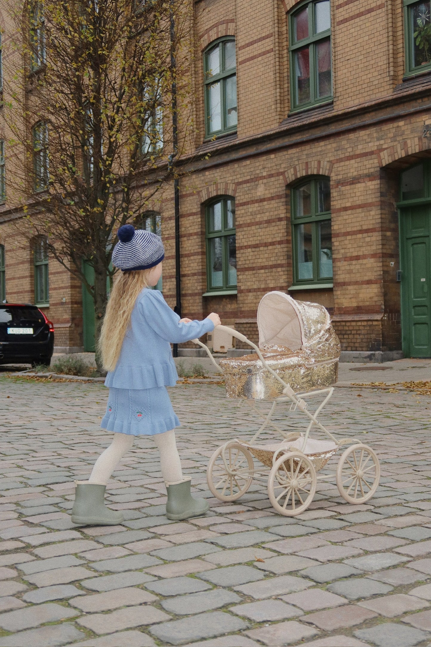 Konges Slojd Sparkly Doll Pram, Cherry