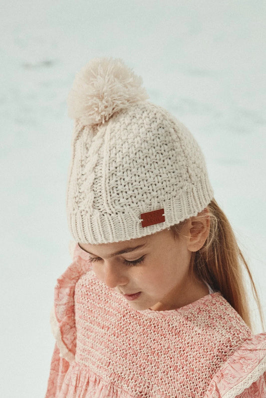 Beanie Alaska, Cream