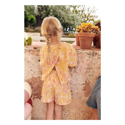 Kalistee Tee, Cream Sunny Genista