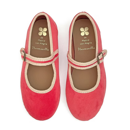 Velvet Mary Janes, Malaga