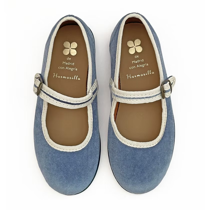 Velvet Mary Janes, Arcachon