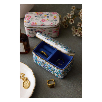 Soumaya Jewelry Box in Floral Milleraie Velvet