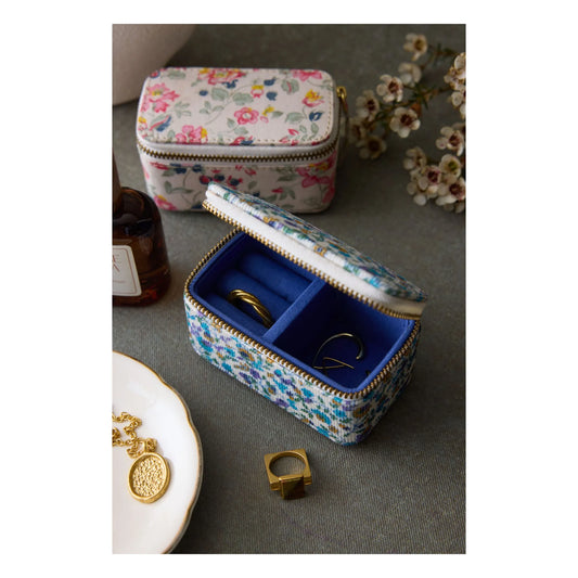 Soumaya Jewelry Box in Floral Milleraie Velvet