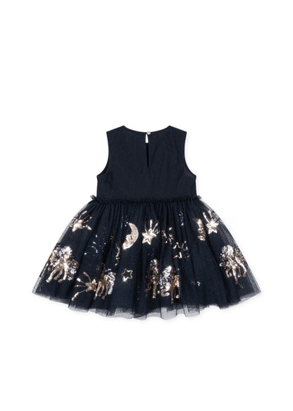 Yvonne Dress, Cognate