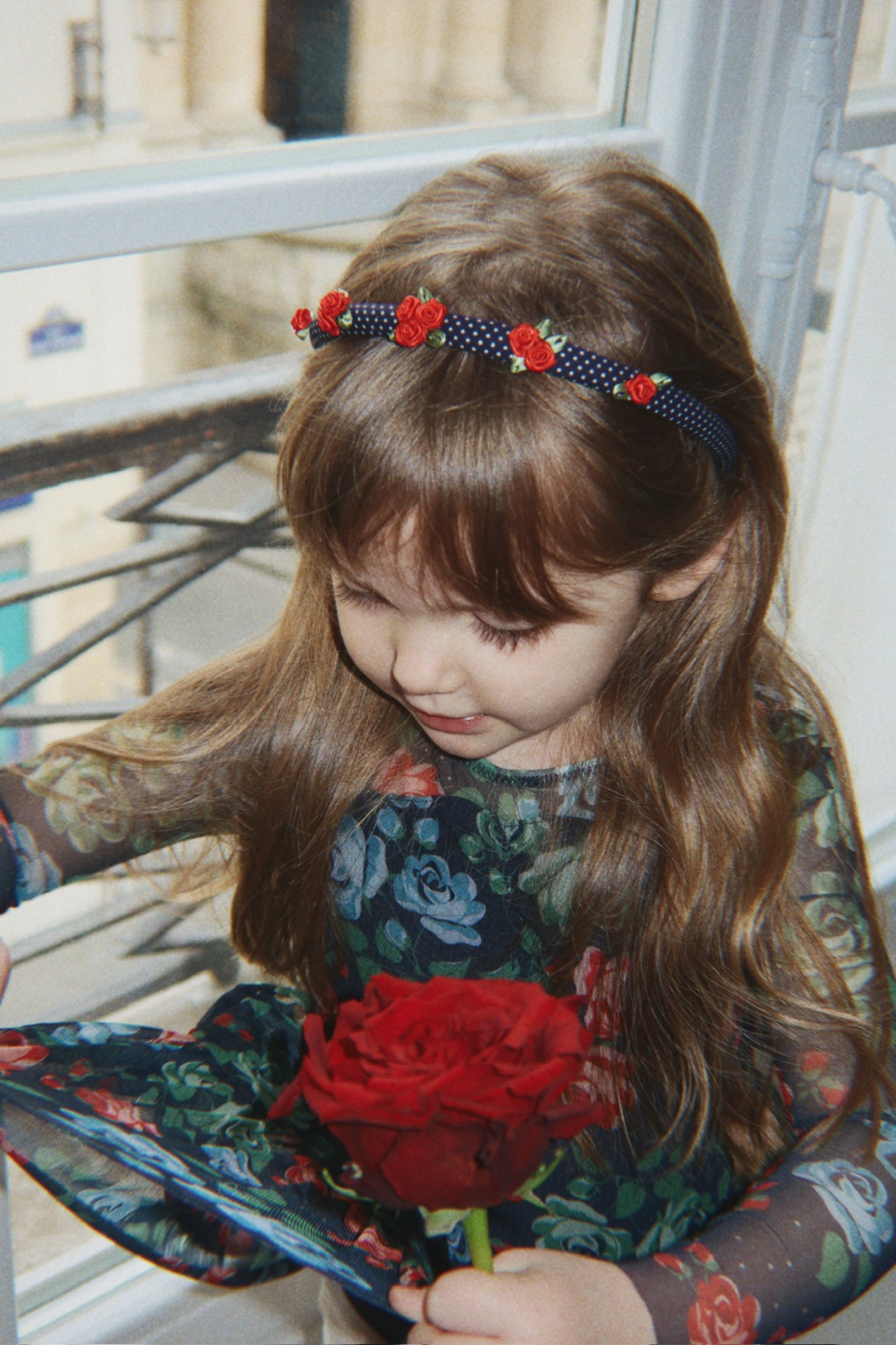 Rose Rouge Hairbrace, Dot Nuit